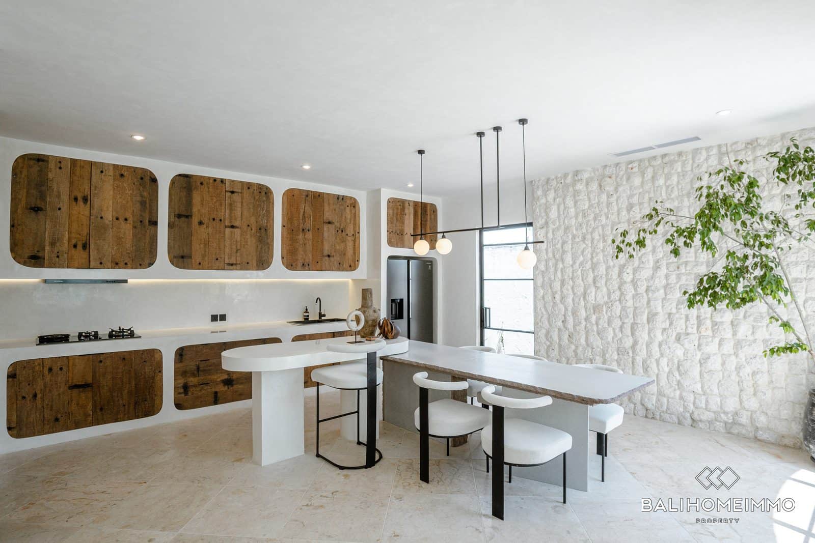 4-bedroom leasehold villa in Canggu — photo 4 of 5