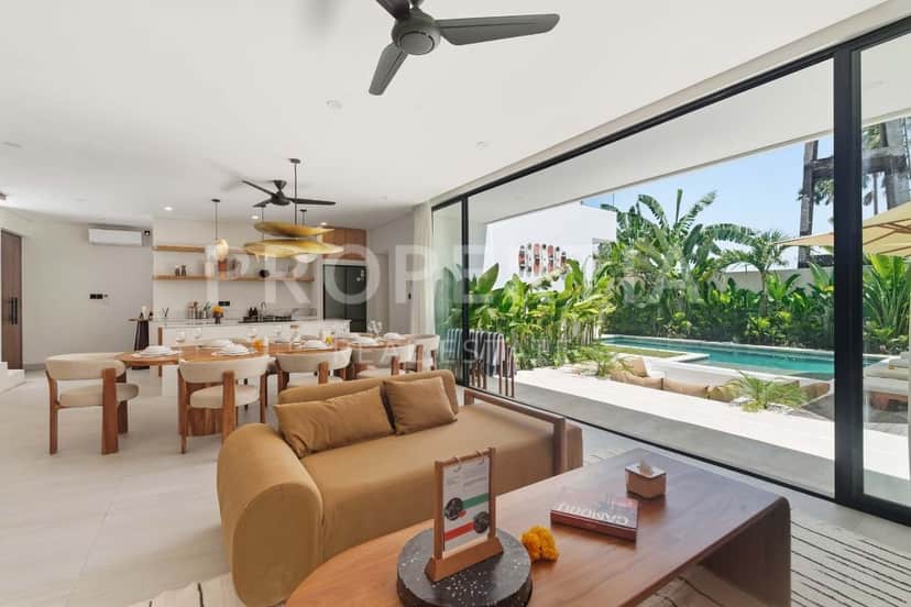 4-bedroom leasehold villa in Pererenan — photo 4 of 5