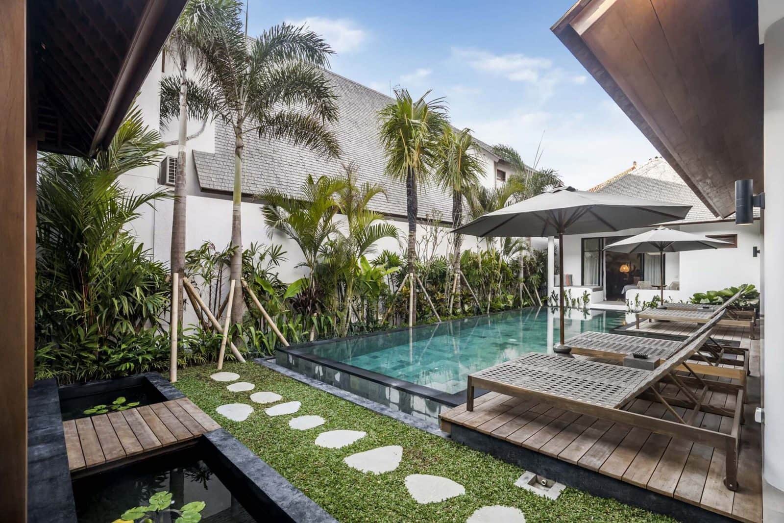 4-bedroom leasehold villa in Pererenan — photo 3 of 5