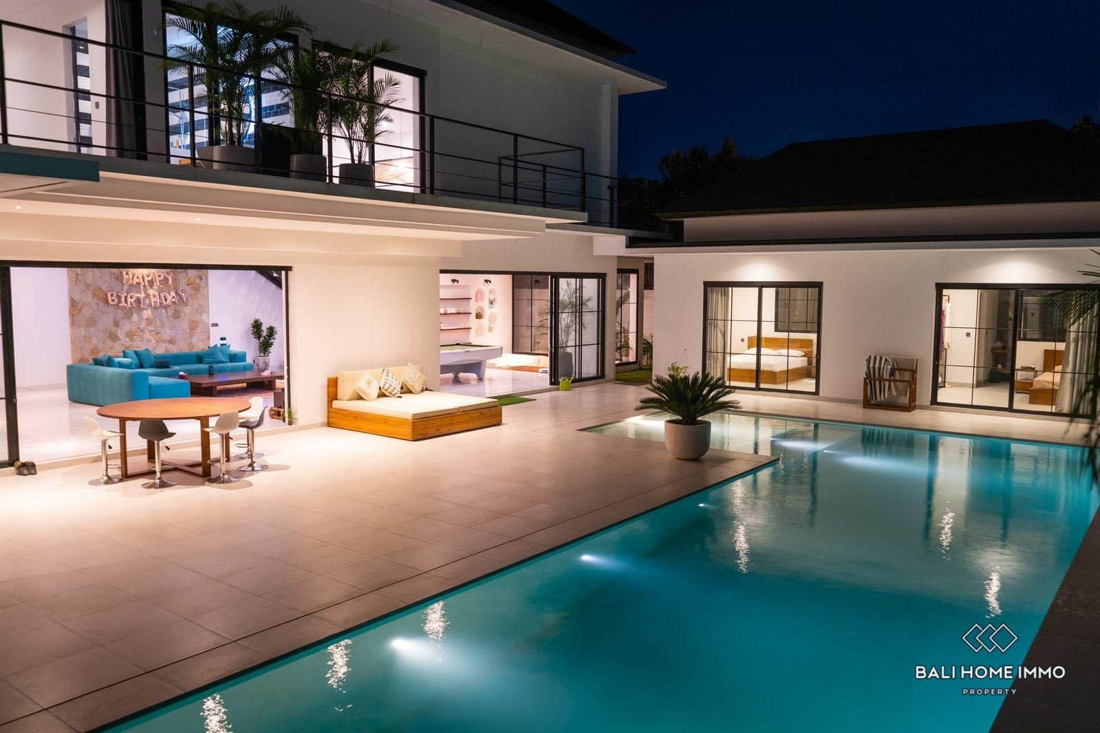 4-bedroom leasehold villa in Seminyak — photo 2 of 5
