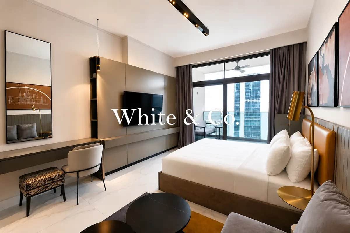 studio freehold apartment in Business Bay — photo 1 of 5