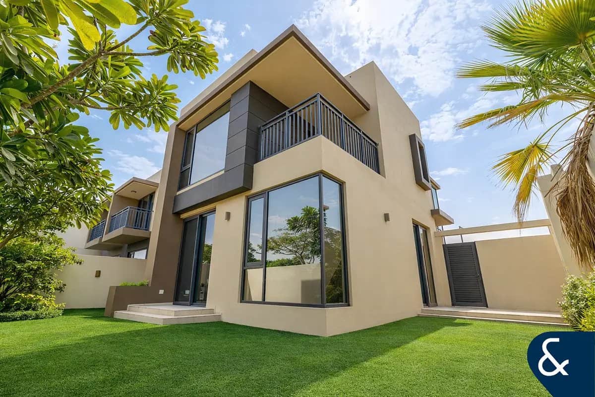 4-bedroom freehold villa in Dubai Hills Estate — photo 1 of 5