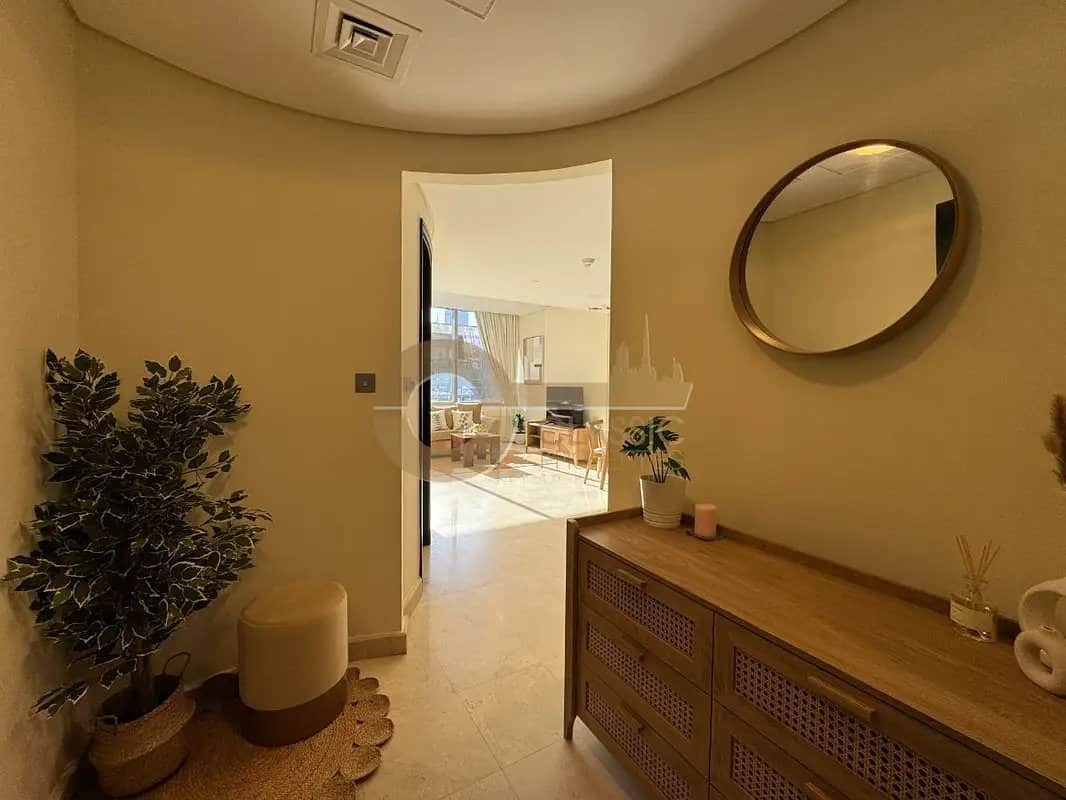 studio freehold apartment in DIFC — photo 3 of 5
