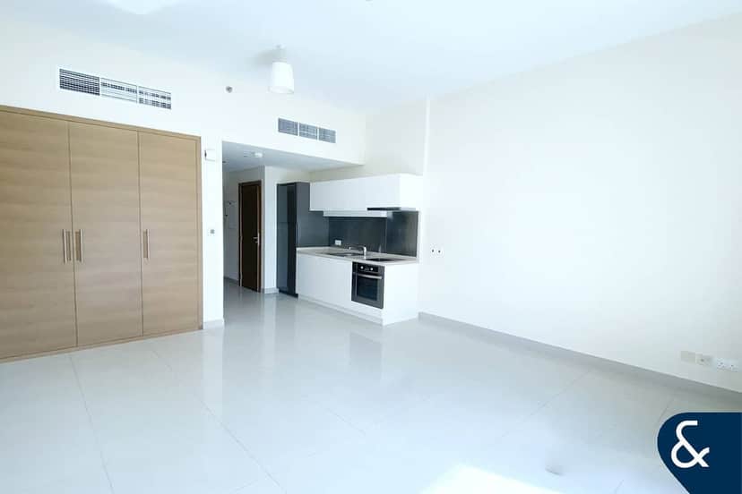 studio freehold apartment in Downtown Dubai — photo 4 of 5