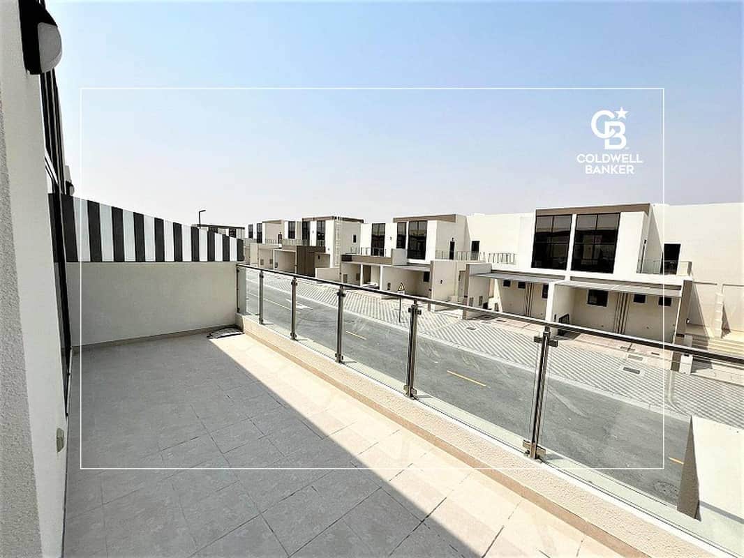 4-bedroom freehold villa in Mohammed Bin Rashid City (MBR City) — photo 1 of 5