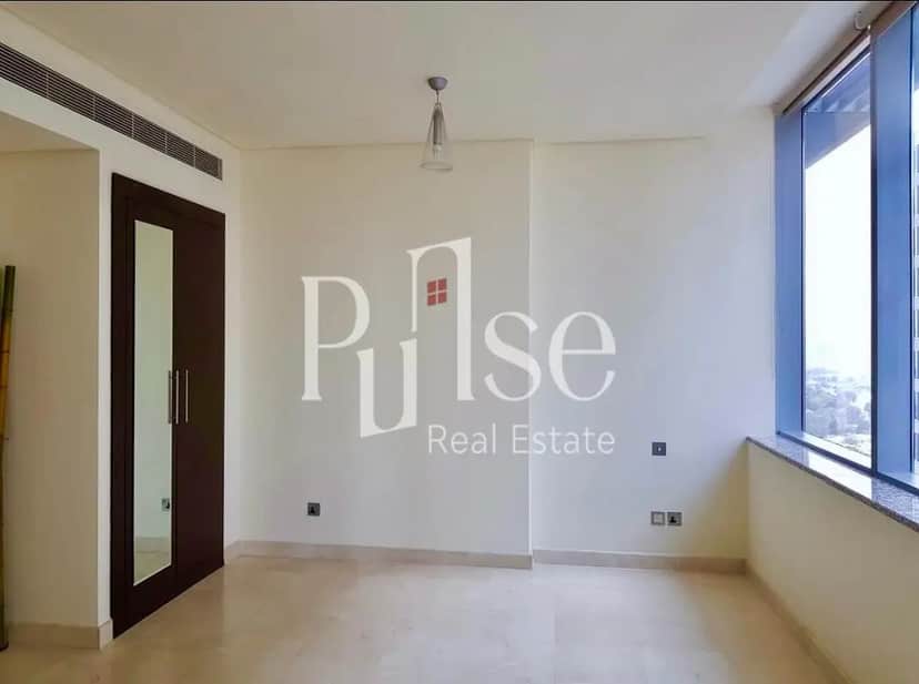 studio freehold apartment in DIFC — photo 2 of 4
