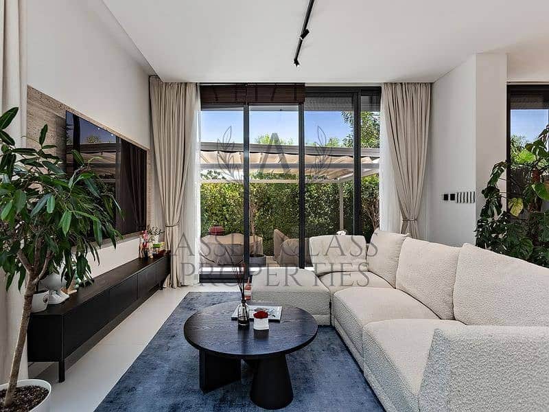 3-bedroom freehold villa in Dubai Hills Estate — photo 1 of 4