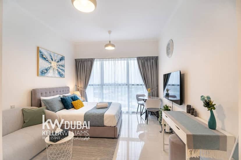 studio freehold apartment in DAMAC Hills — photo 2 of 5