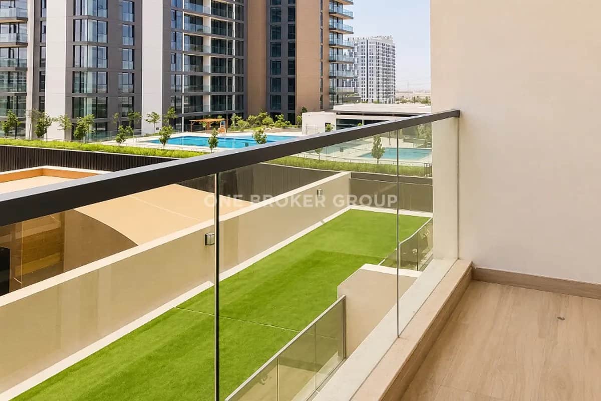 studio freehold apartment in Dubai Hills Estate — photo 1 of 4