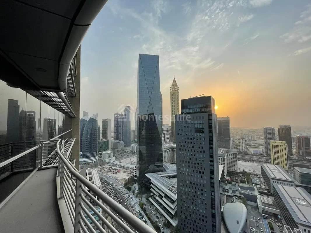 studio freehold apartment in DIFC — photo 1 of 4