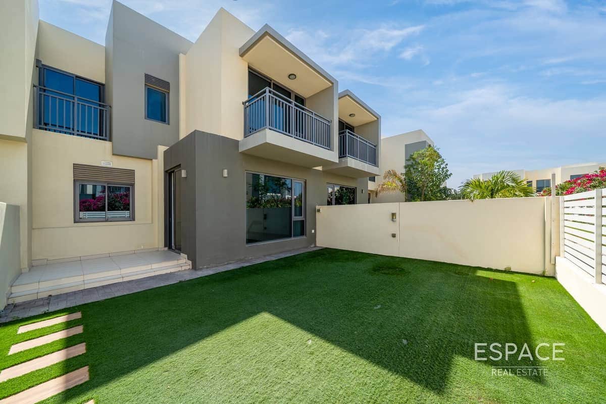 3-bedroom freehold villa in Dubai Hills Estate — photo 1 of 4