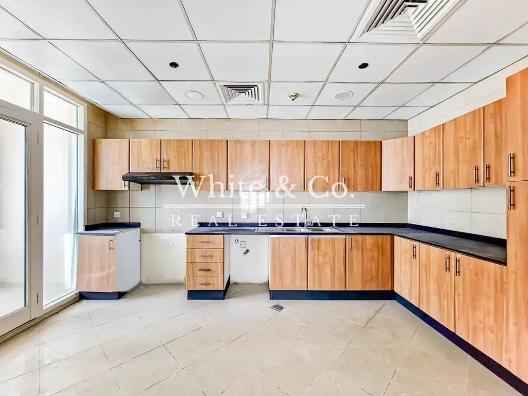 4-bedroom freehold apartment in Dubai Marina — photo 4 of 4