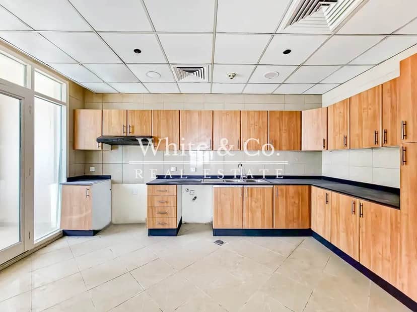 4-bedroom freehold apartment in Dubai Marina — photo 4 of 4