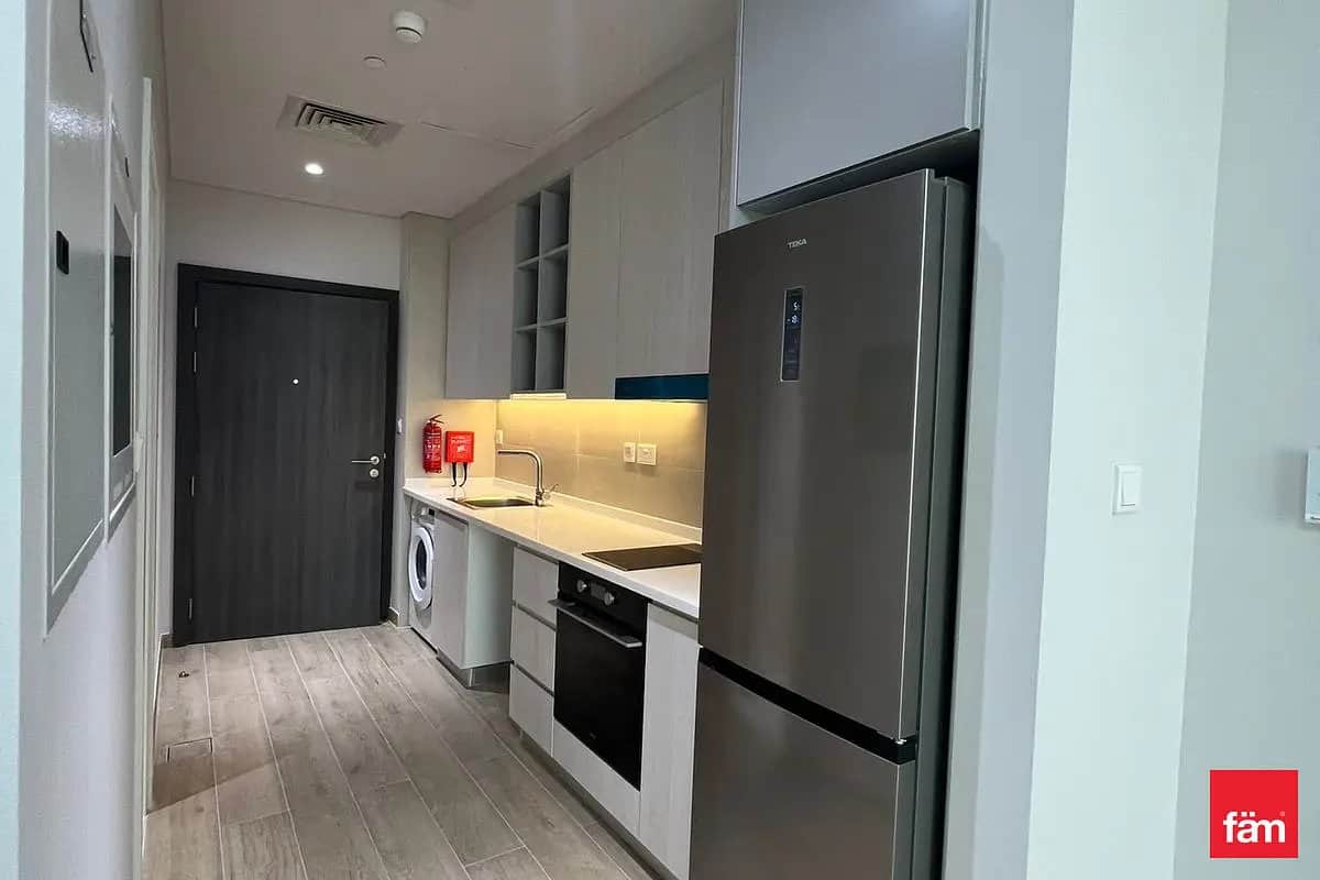 studio freehold apartment in Business Bay — photo 4 of 4