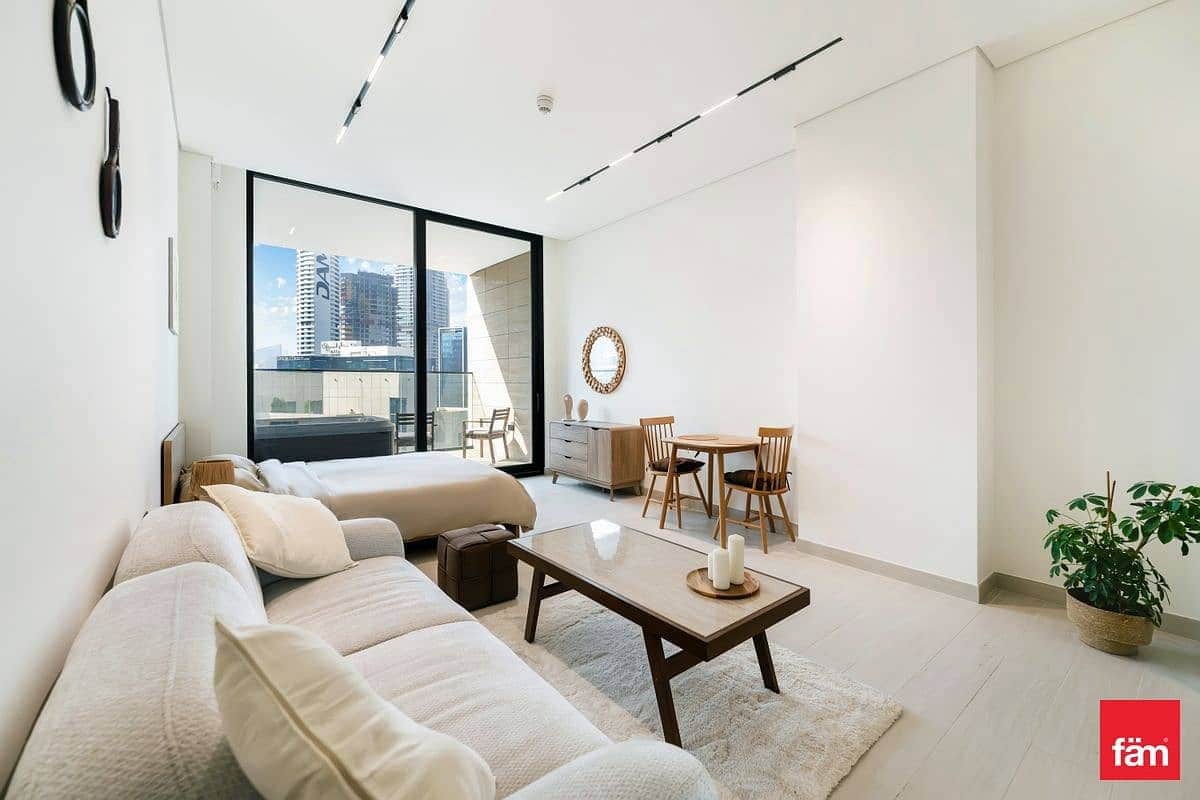 studio freehold apartment in Business Bay — photo 4 of 5