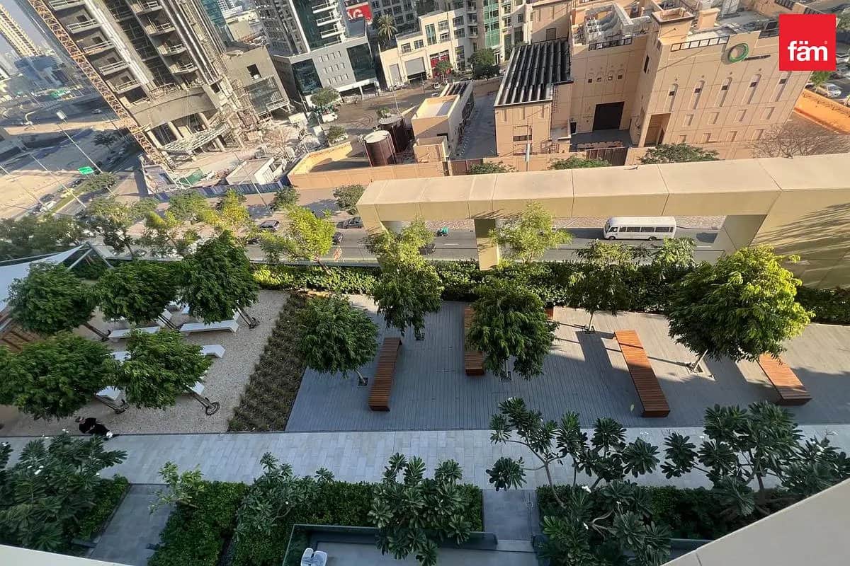 1-bedroom freehold apartment in Downtown Dubai — photo 2 of 5