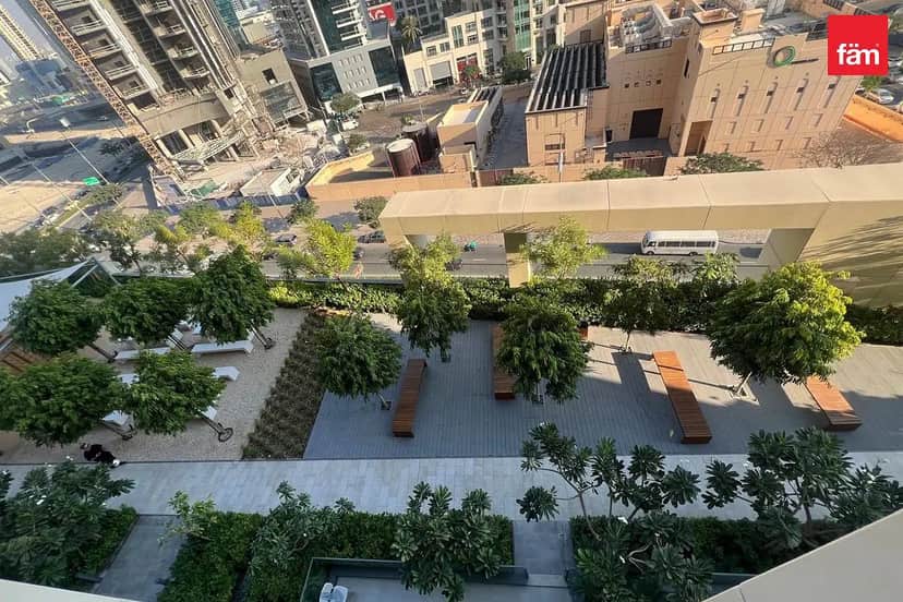 1-bedroom freehold apartment in Downtown Dubai — photo 2 of 5