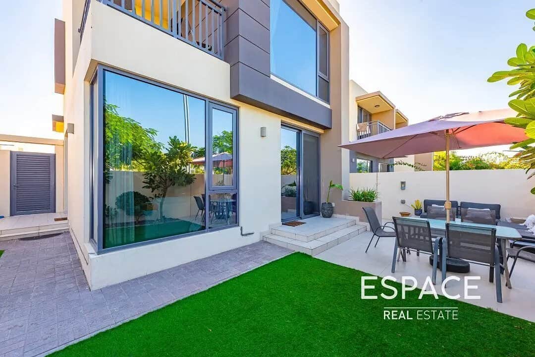4-bedroom freehold villa in Dubai Hills Estate — photo 1 of 4