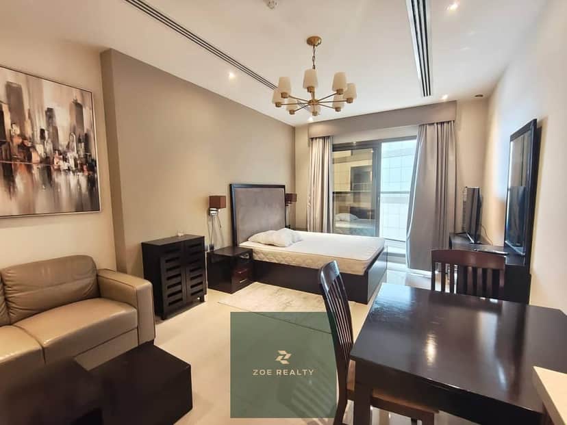 studio freehold apartment in Downtown Dubai — photo 3 of 4