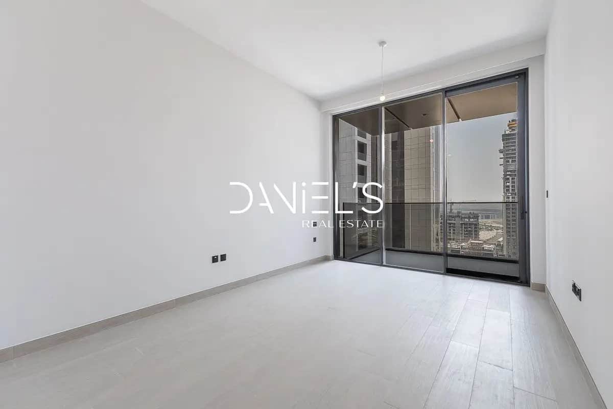 studio freehold apartment in Business Bay — photo 3 of 5