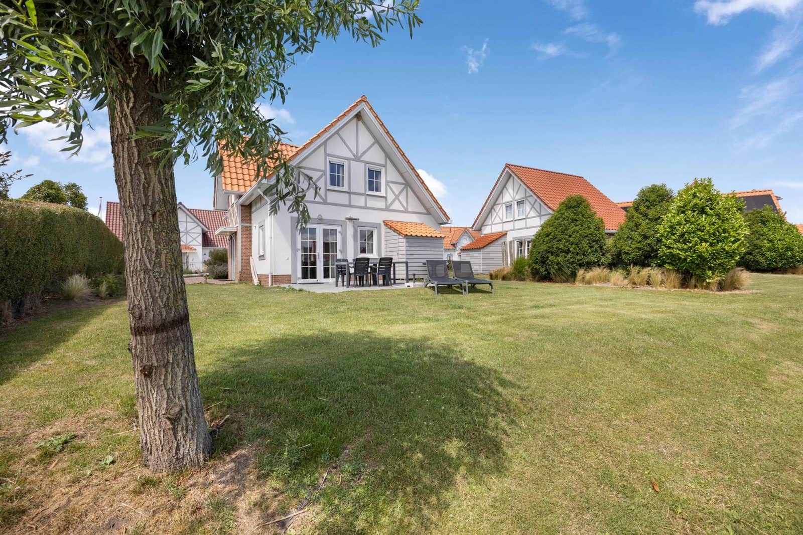 4-bedroom holiday home in Cadzand — photo 1 of 5