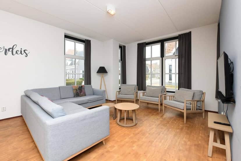 vakantiewoning met 4 slaapkamers in Eanjum, foto 5 van 5