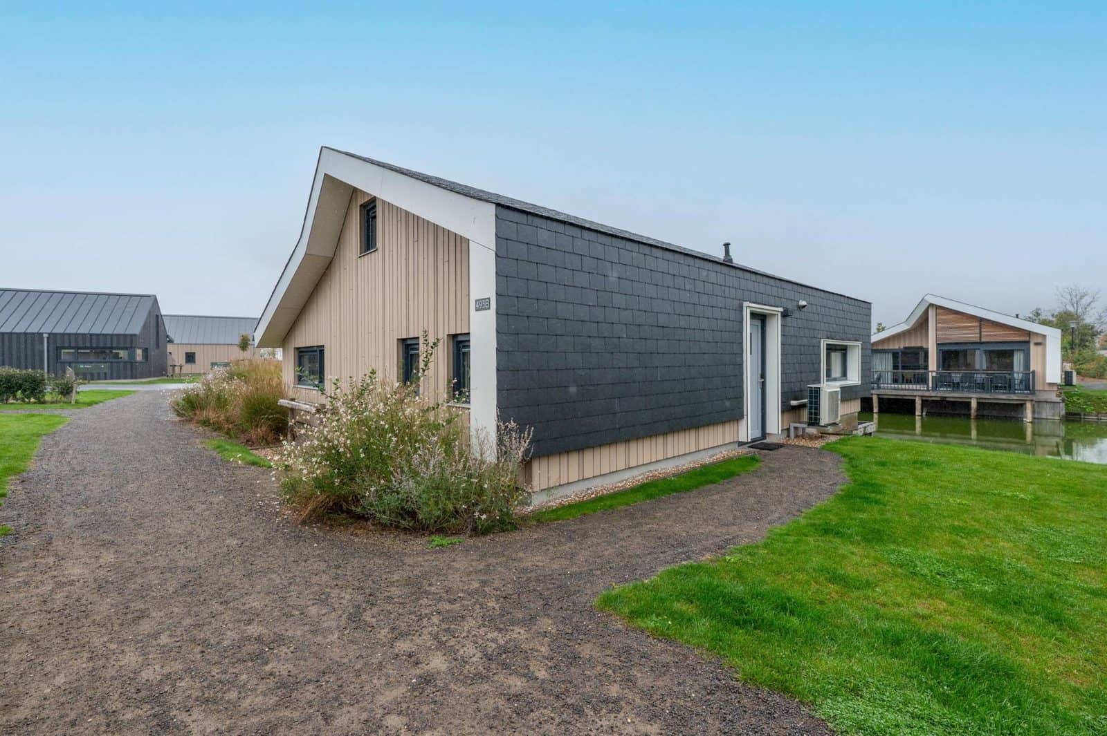 4-bedroom holiday home in Breskens — photo 3 of 5