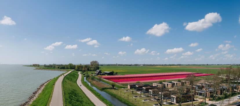 vakantiewoning met 3 slaapkamers in Wijdenes, foto 2 van 5