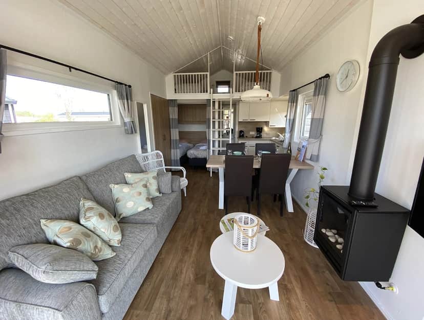 vakantiewoning met 2 slaapkamers in Hellevoetsluis, foto 2 van 5