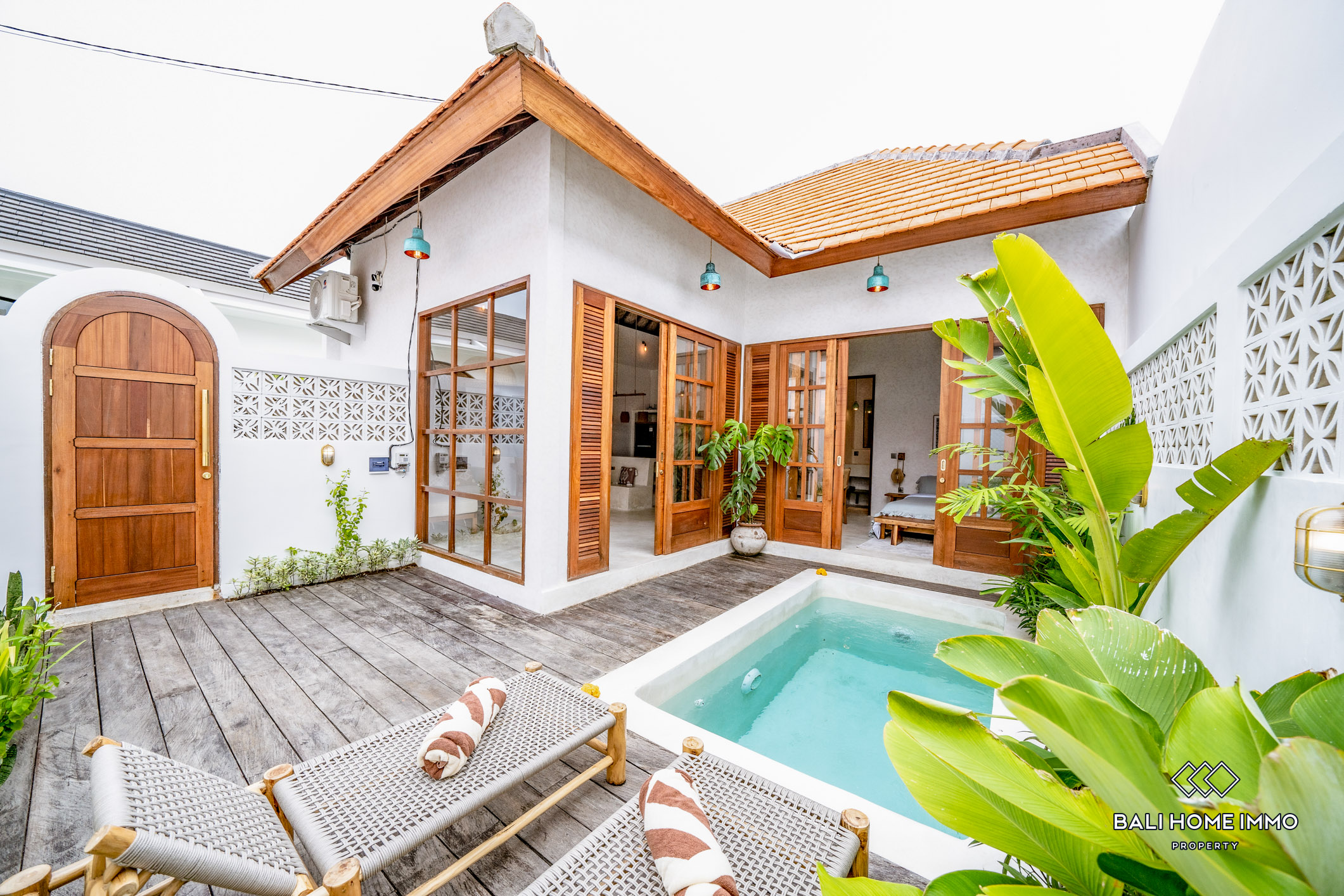 Brand new 1 Bedrooms villa for sale leasehold in Kedungu Bali - RF8295A
