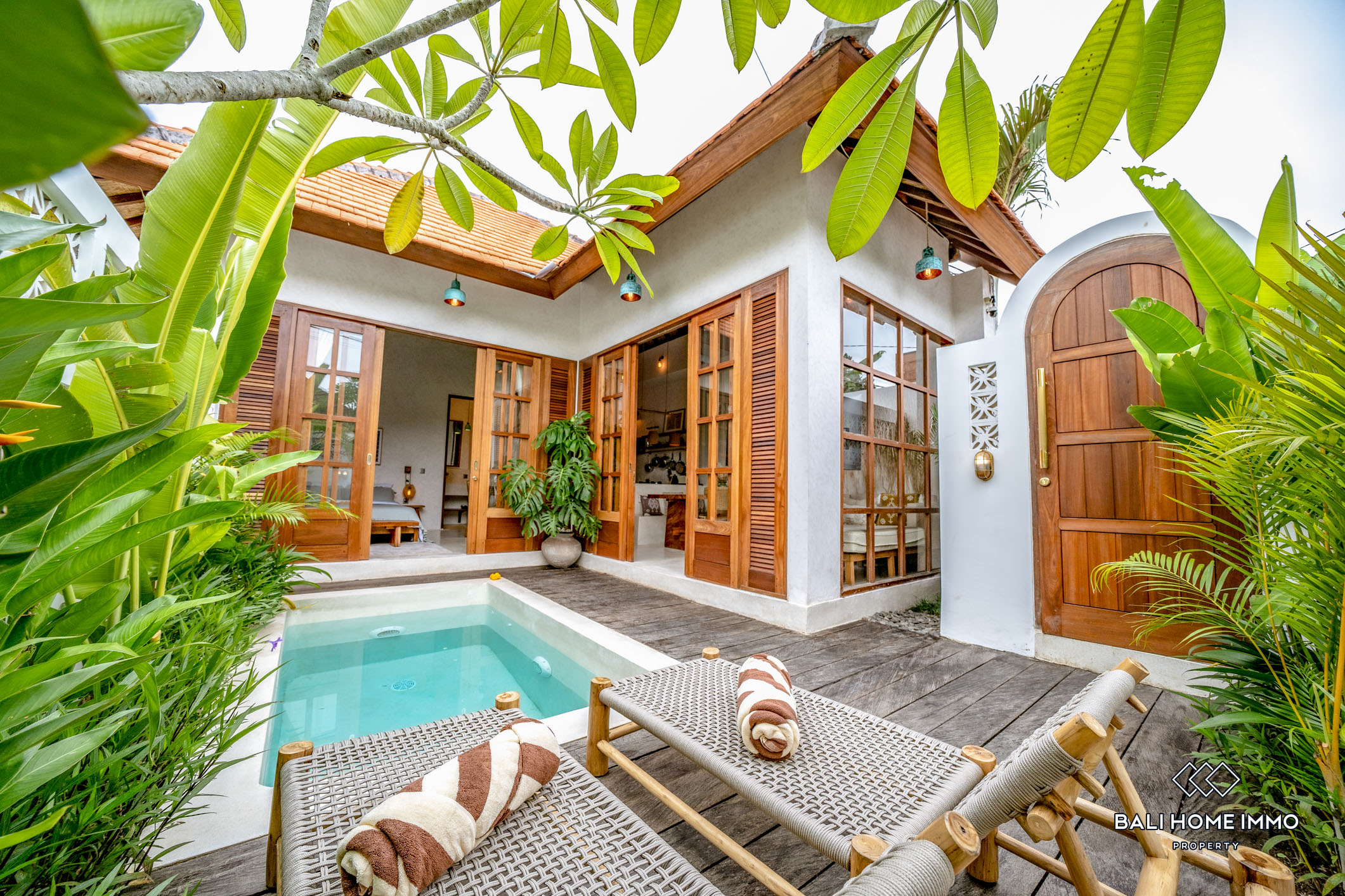 Brand new 1 Bedrooms villa for sale leasehold in Kedungu Bali - RF8295B