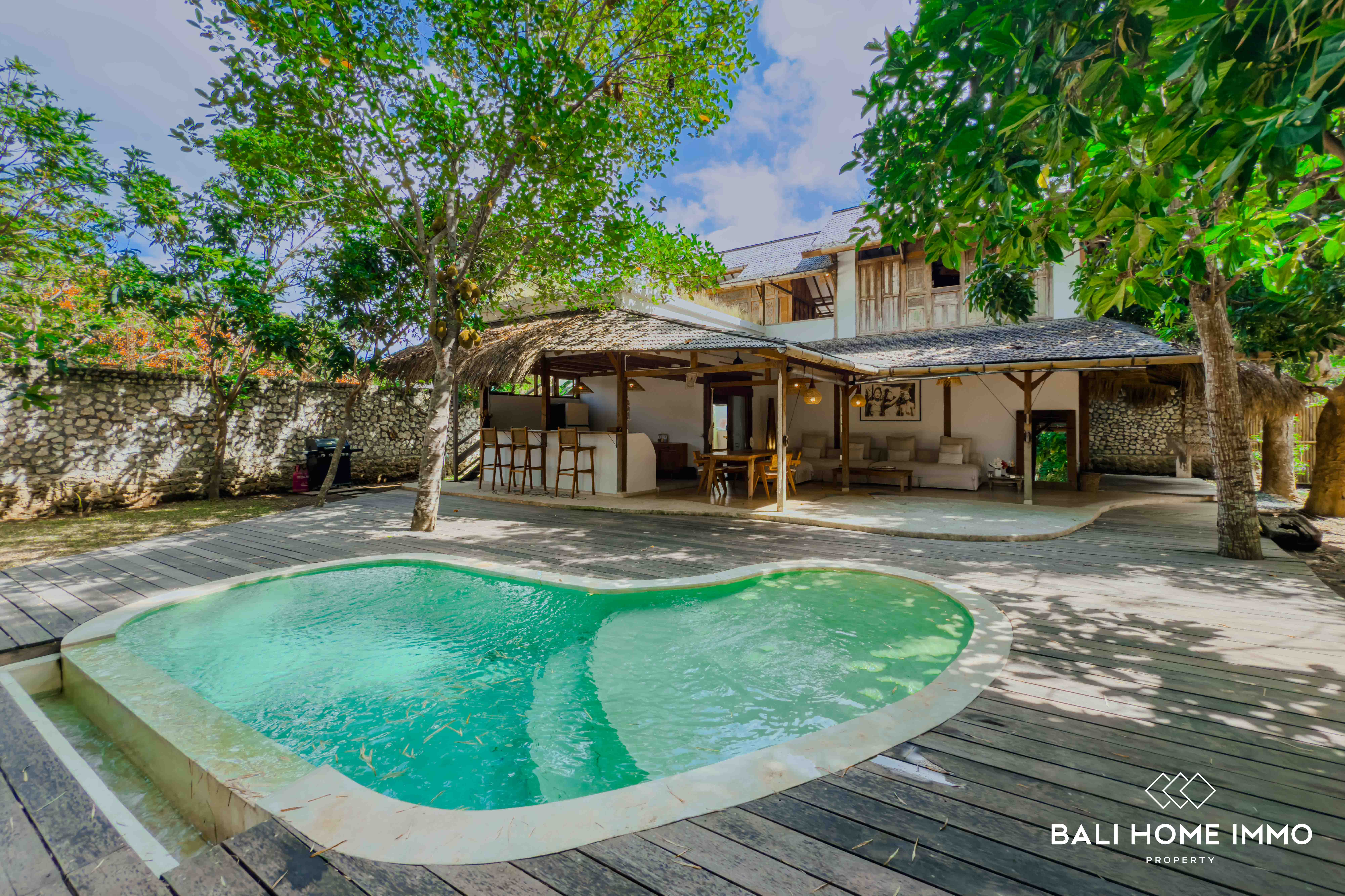 Spacious 3 Bedrooms Villa with Serene Garden View for Sale Leasehold in the Heart of Bingin - Rf7008a