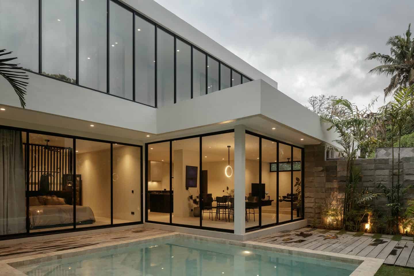 Ready Now 4 Bedroom Freehold Villa for Sale in Berawa Be-3395