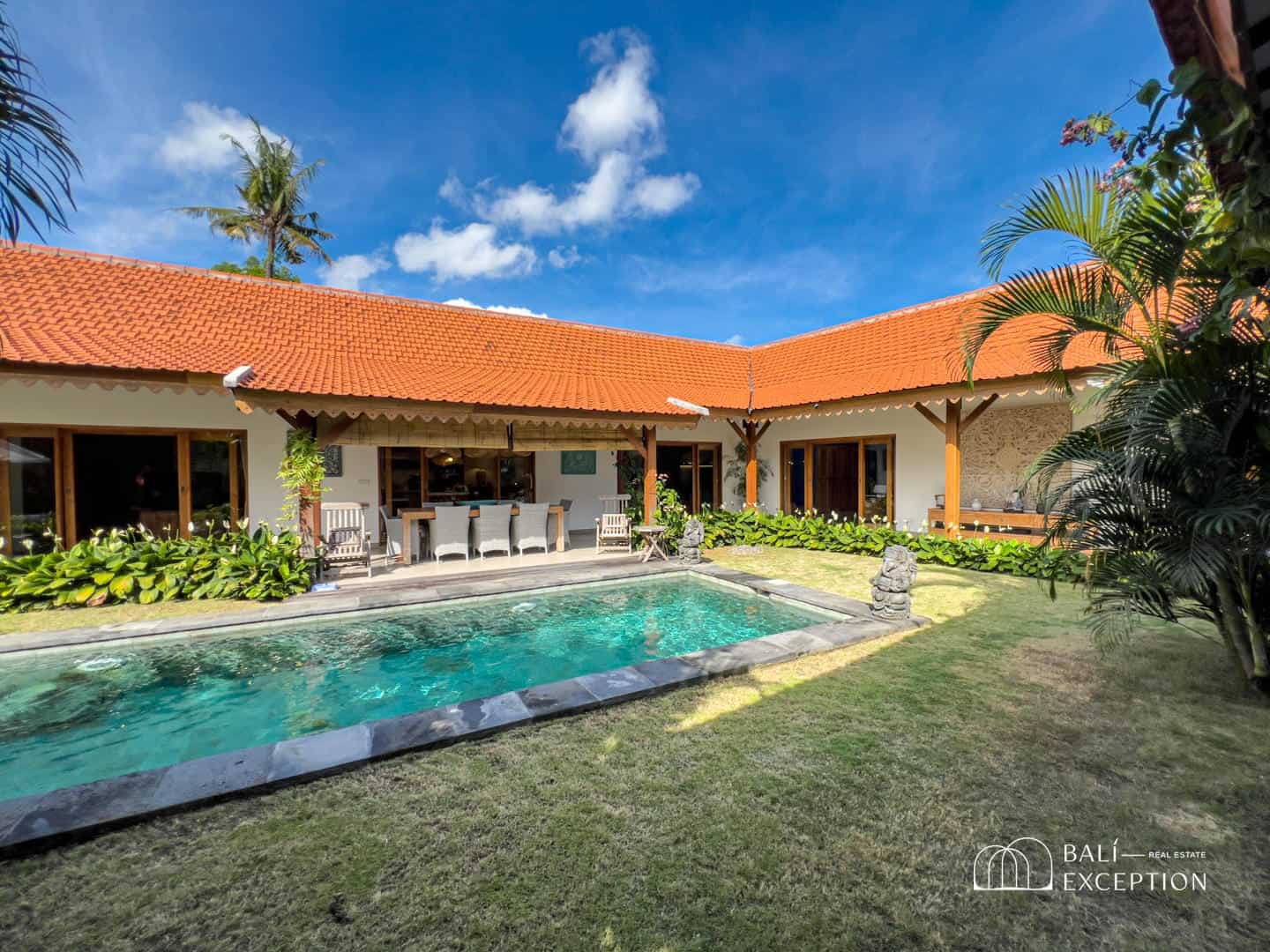 READY NOW 4 BEDROOM VILLA FOR SALE LEASEHOLD IN BUDUK BE-2140