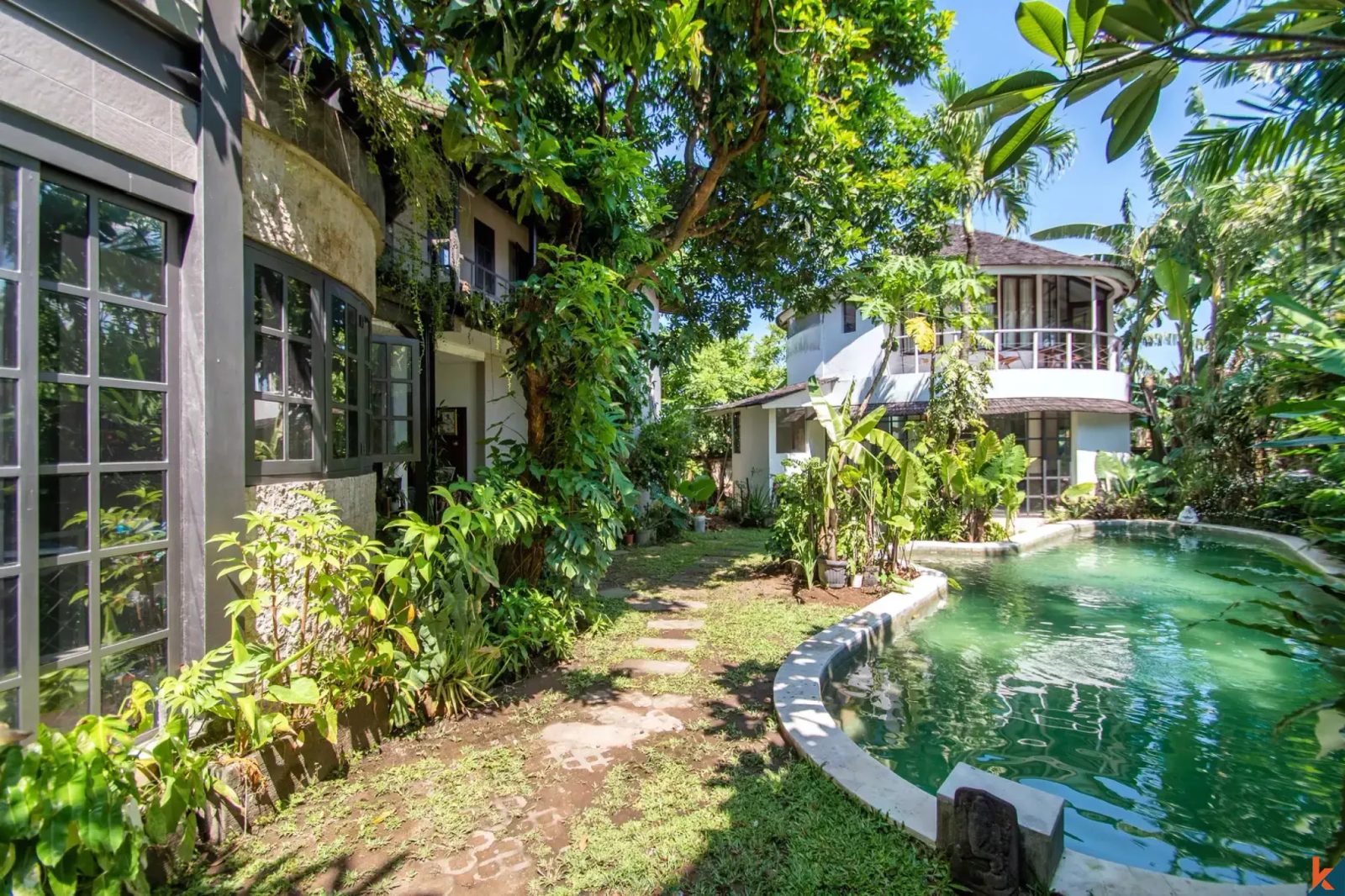 Freehold five bedrooms residence for sale in Kerobokan