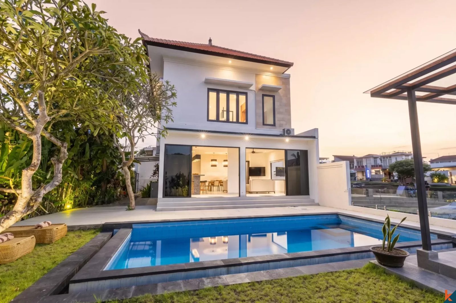 Brand New Three Bedroom Freehold Property with Beautiful Rice Field Views in Tumbak Bayuh