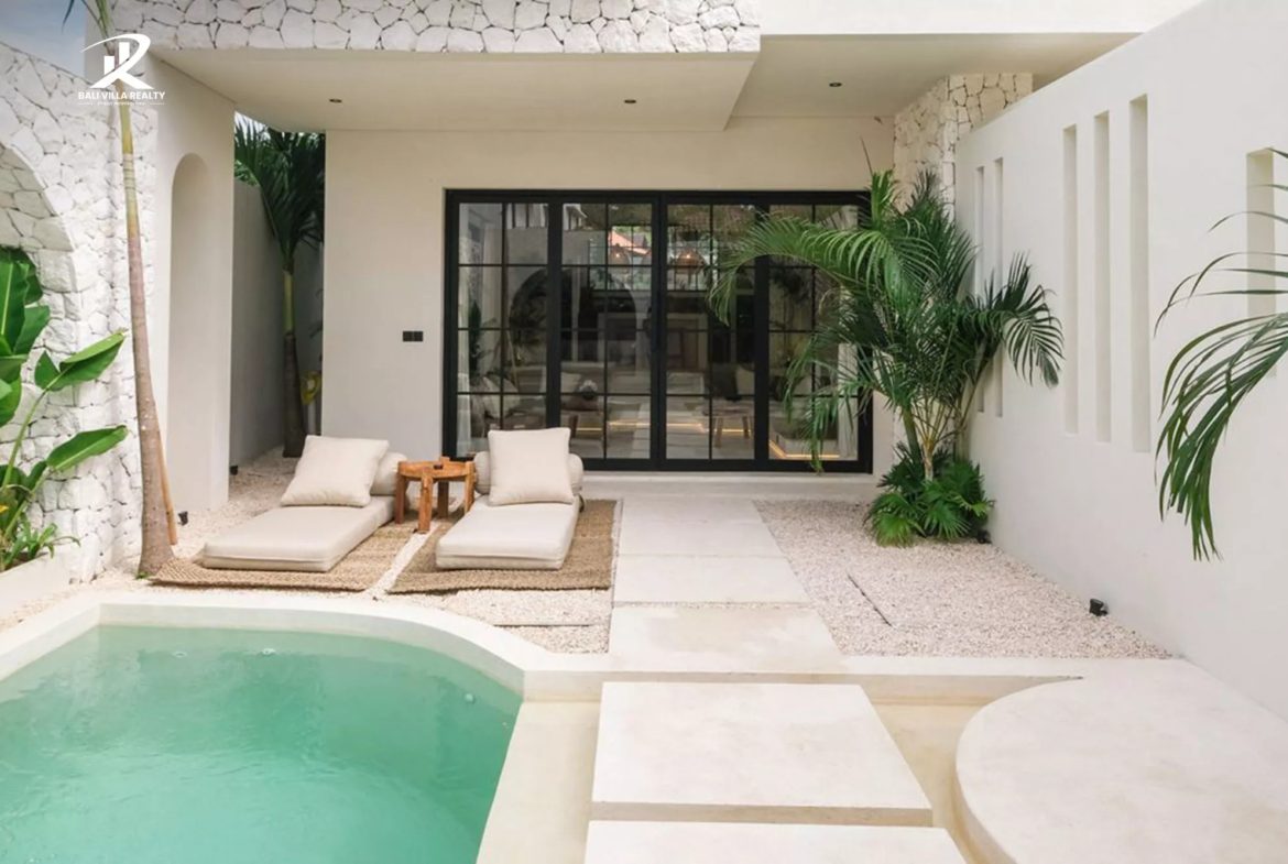 Mediterranean Dream: 2BR Designer Villa with Sunken Lounge – Pererenan Freehold