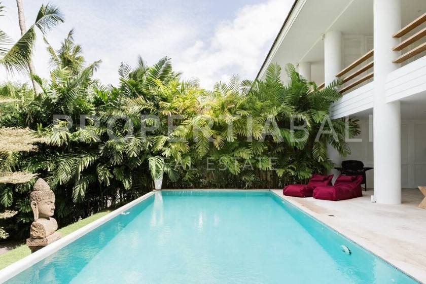 6-bedroom freehold villa in Pererenan — photo 3 of 5