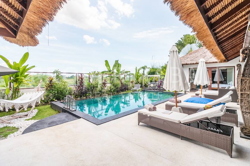 4-bedroom freehold villa in Buduk/Mengwi — photo 3 of 5