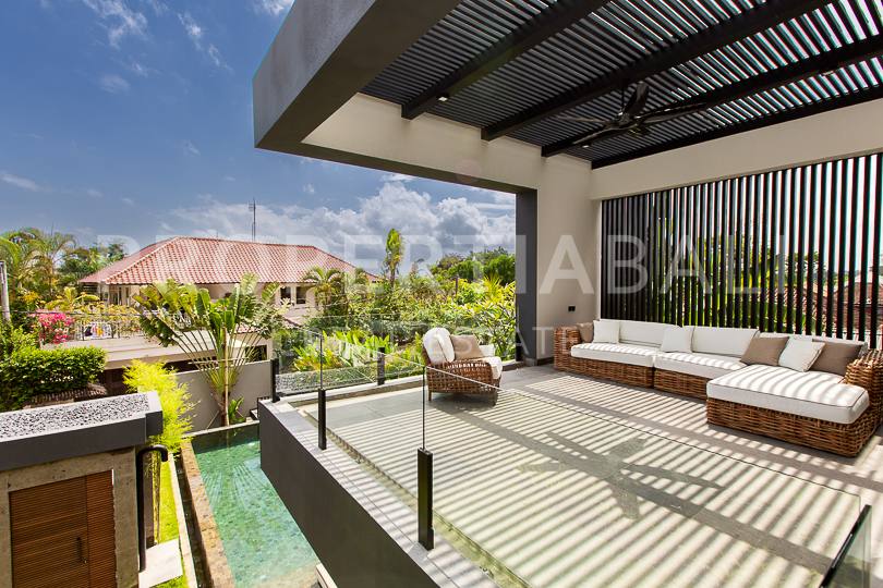 4-bedroom freehold villa in Buduk/Mengwi — photo 3 of 5