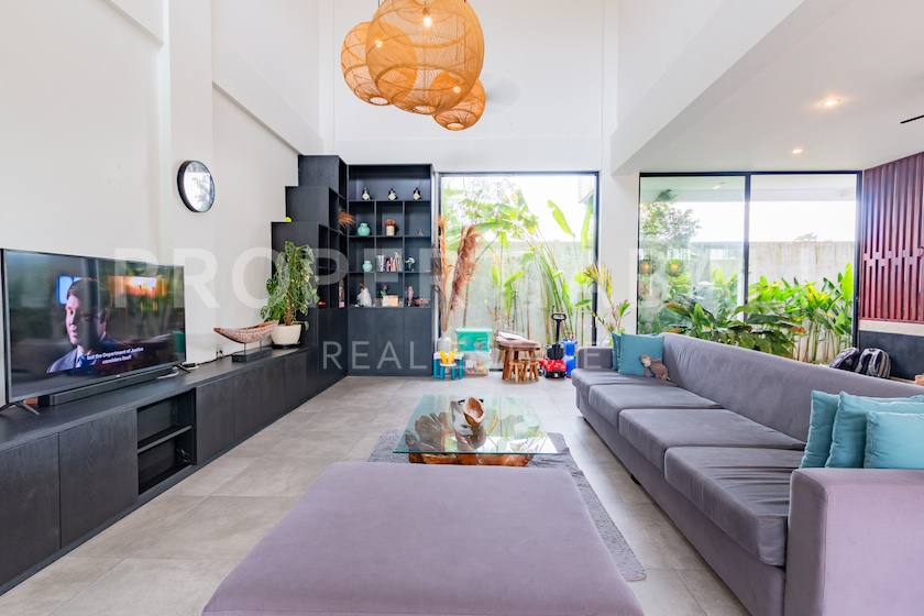 4-bedroom freehold villa in Buduk/Mengwi — photo 4 of 5