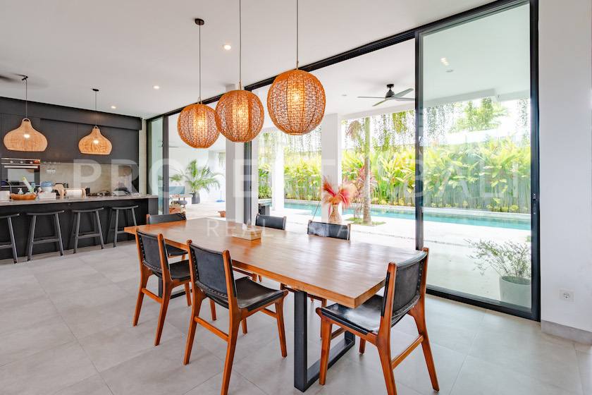 4-bedroom freehold villa in Buduk/Mengwi — photo 5 of 5