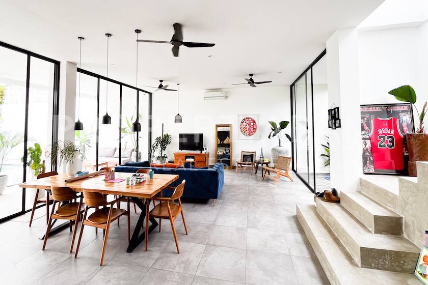 4-bedroom freehold villa in Buduk/Mengwi — photo 5 of 5
