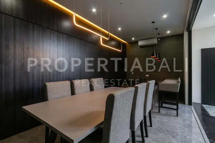 3-bedroom freehold villa in Canggu — photo 4 of 5