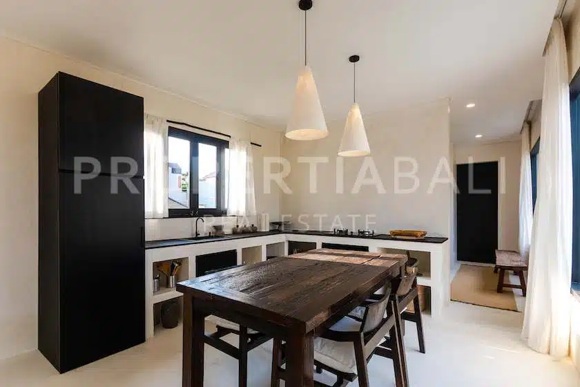 2-bedroom freehold apartment in Pererenan — photo 3 of 5