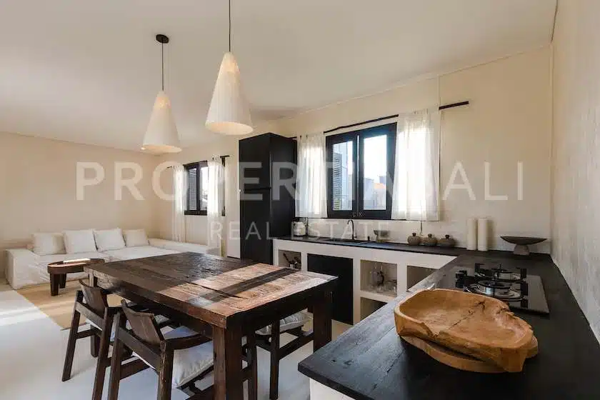 2-bedroom freehold apartment in Pererenan — photo 4 of 5