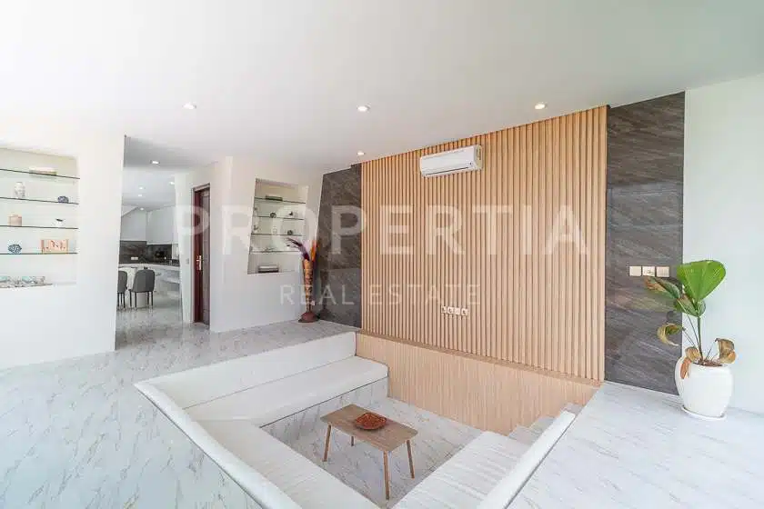 3-bedroom freehold villa in Kerobokan — photo 3 of 5