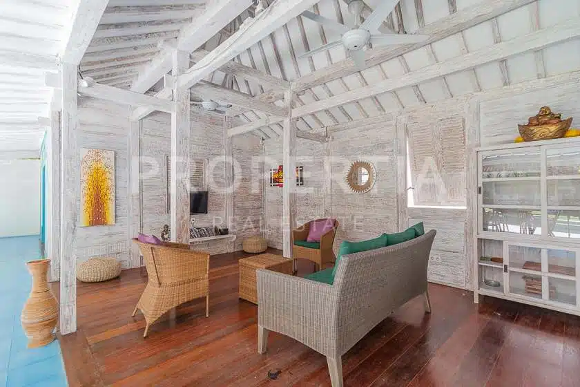 2-bedroom freehold villa in Ungasan — photo 4 of 5