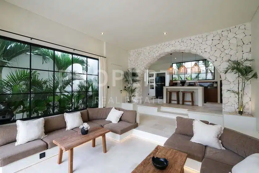 2-bedroom freehold villa in Pererenan — photo 5 of 5