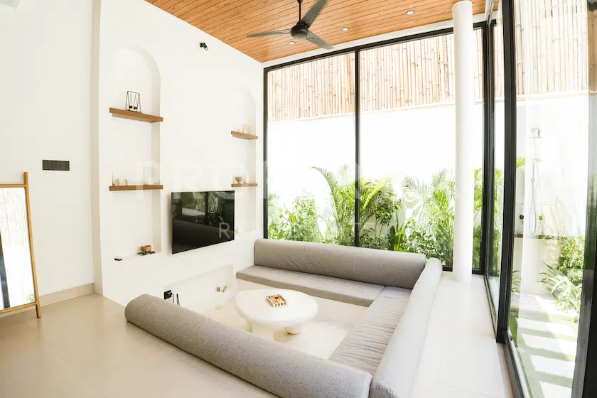2-bedroom freehold villa in Canggu — photo 3 of 5